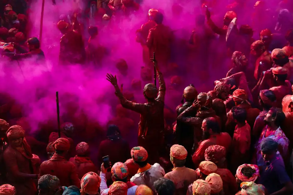 Holi 2024